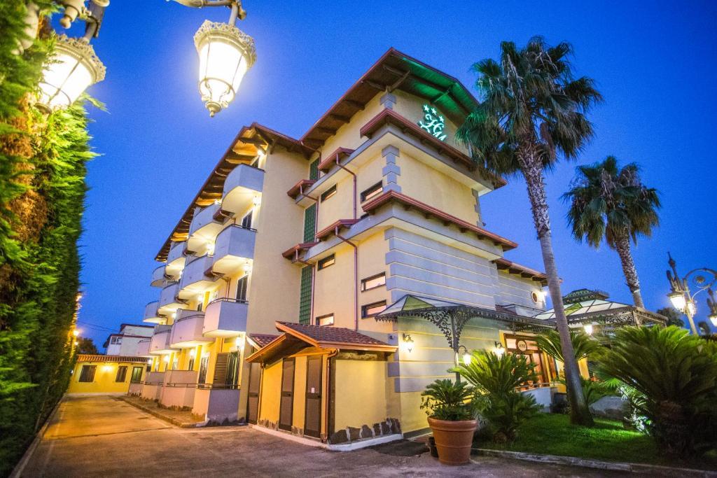 Miramare 3* Varcaturo