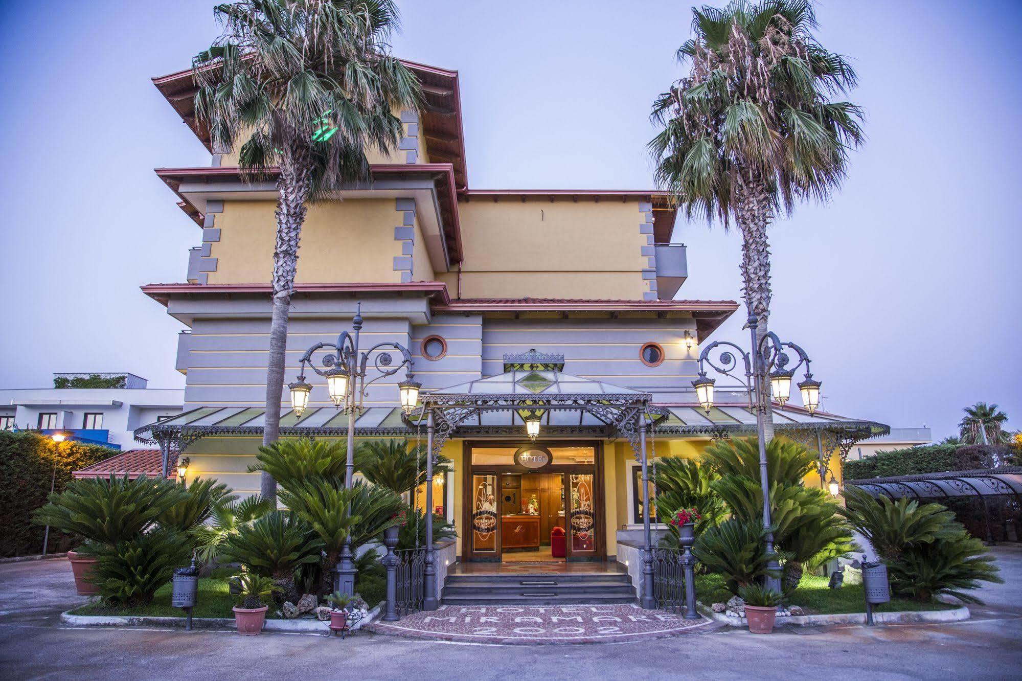 Miramare Hotel 3*