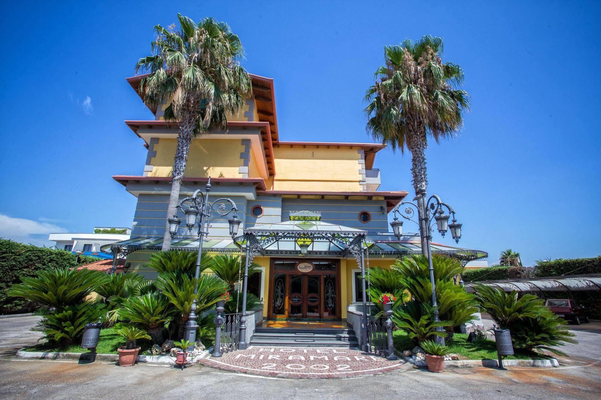 Hotel Miramare Varcaturo